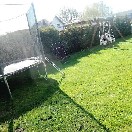 Cozy For 4 People, 600m From The Lake, Casa de Férias *