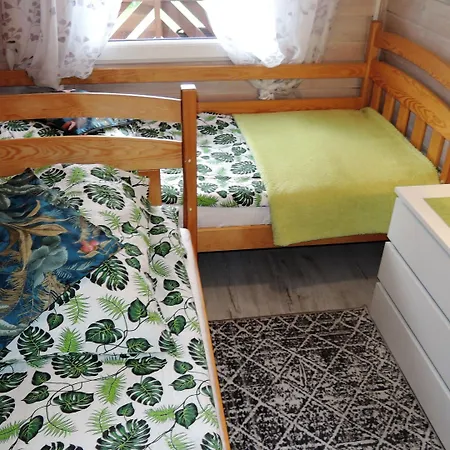 Cozy For 4 People, 600m From The Lake, Kołczewo